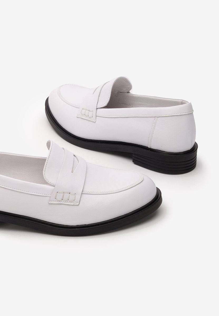 Bílé loafers mokasíny Zalaya