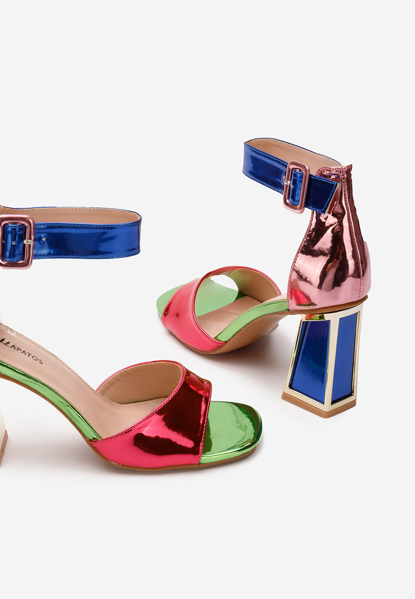 Viacfarebné sandály na podpatku Welia V4
