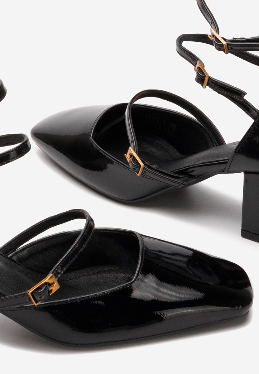 Černé lodičky na hrubém podpatku Demara V3