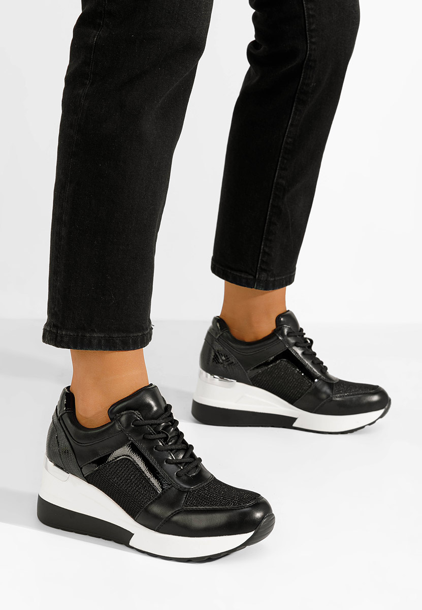 Černé dámské tenisky na klínku Venista V2