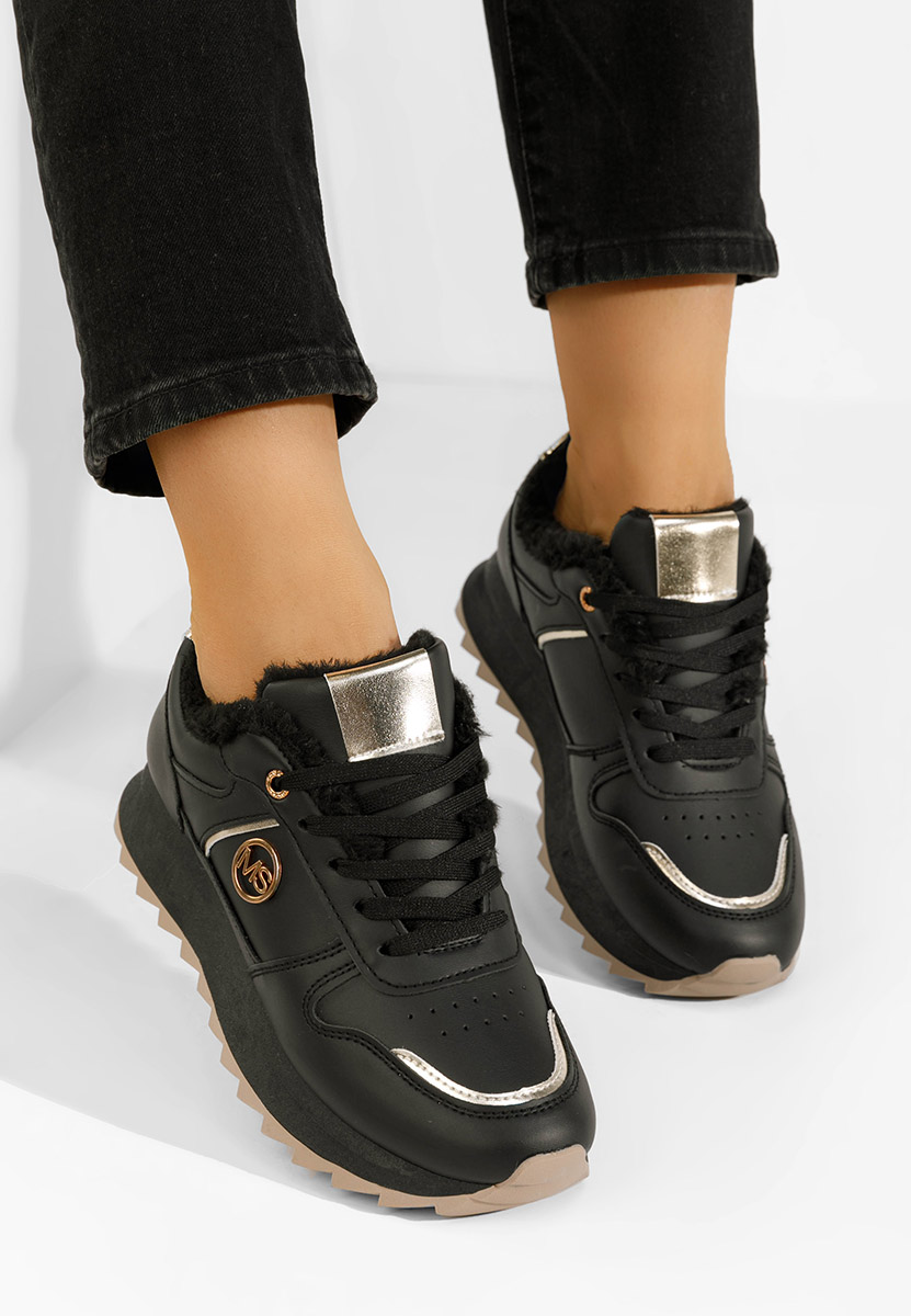 Černé zimní tenisky dámské Carris