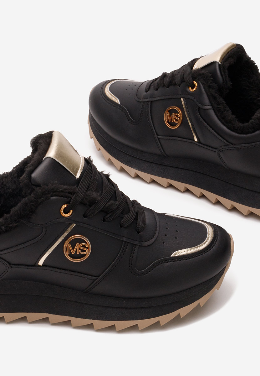 Černé zimní tenisky dámské Carris