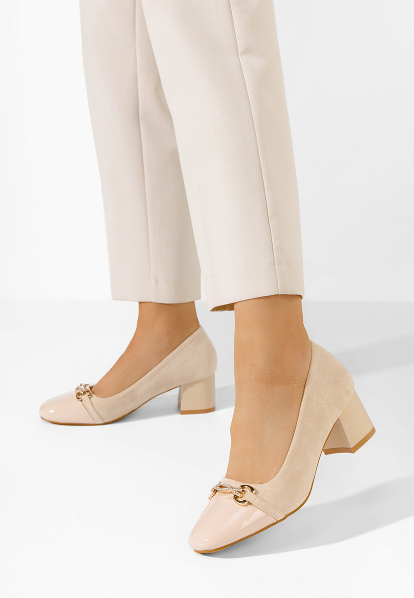 Béžové lodičky na hrubém podpatku Mirana