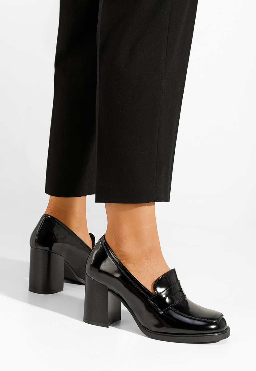 Černé mokasíny na podpatku Odesia V4