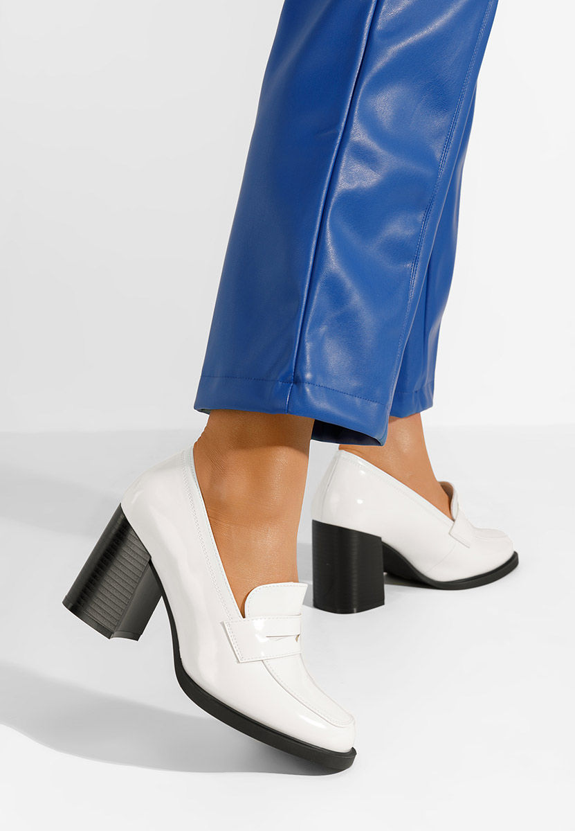 Bílé mokasíny na podpatku Odesia V4