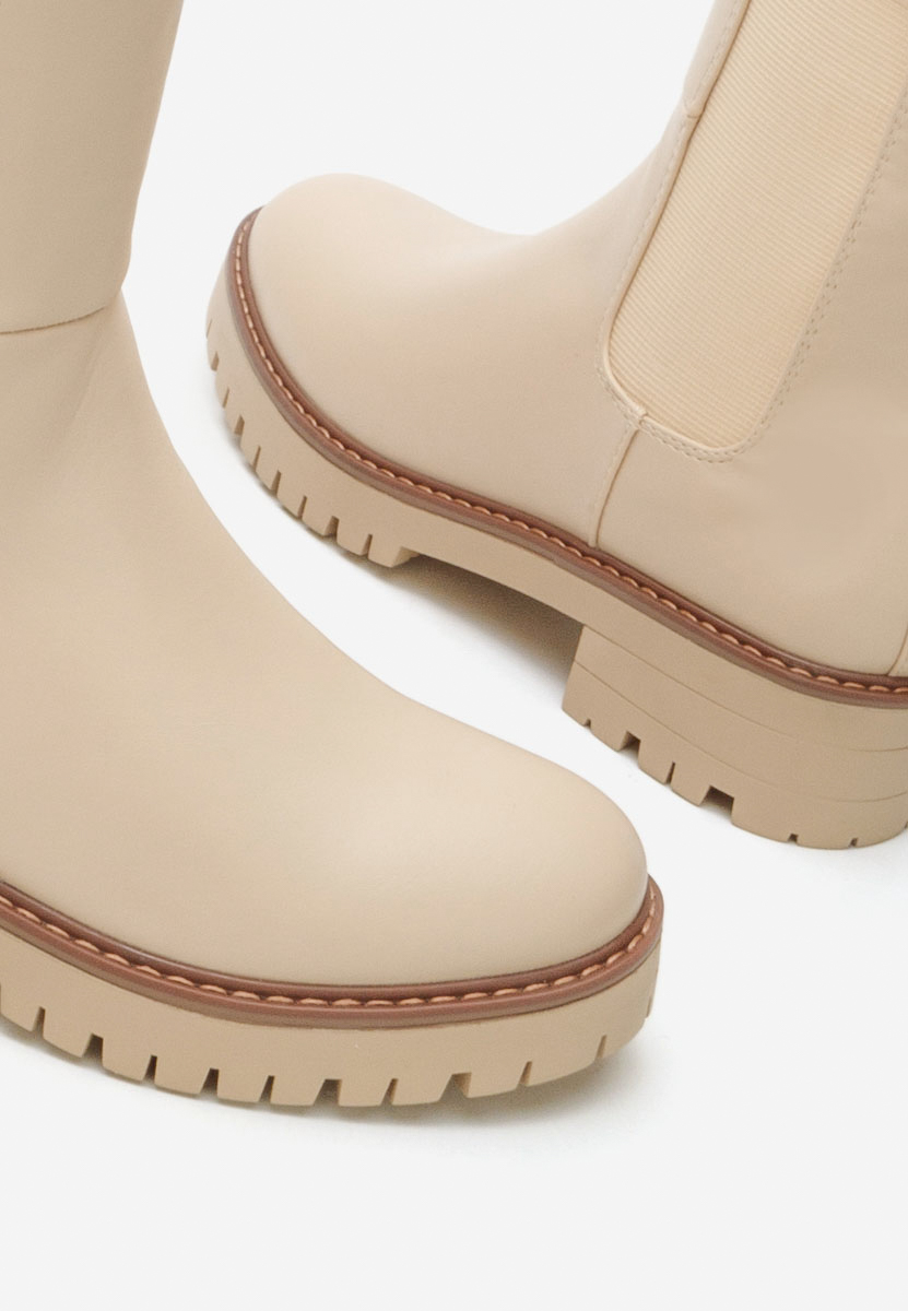 Béžové vysoké kozačky na plochém podpatku Buffy