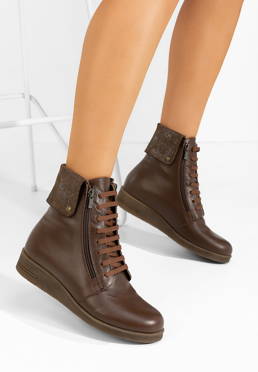 Hnedé kožené kotníkové boty Monserrate