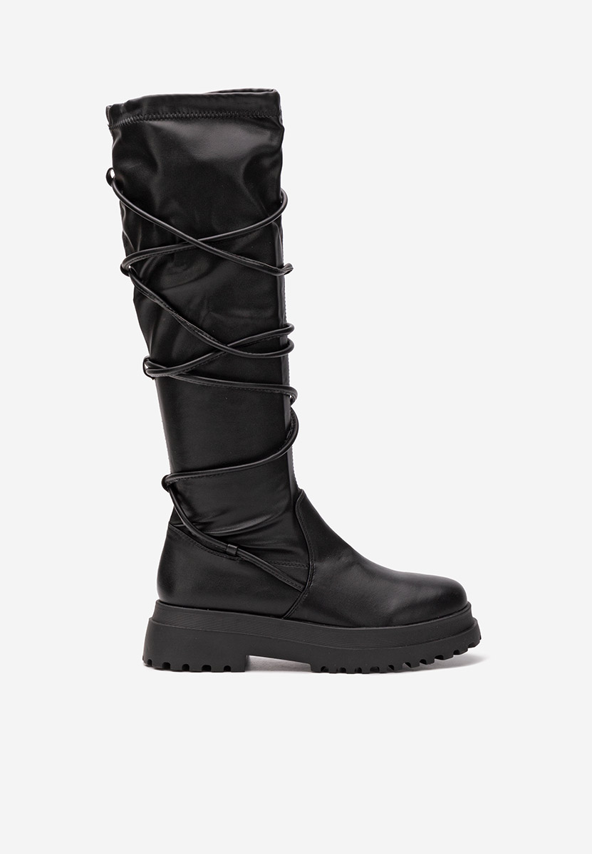 černé vysoké kozačky na plochém podpatku Cazorla