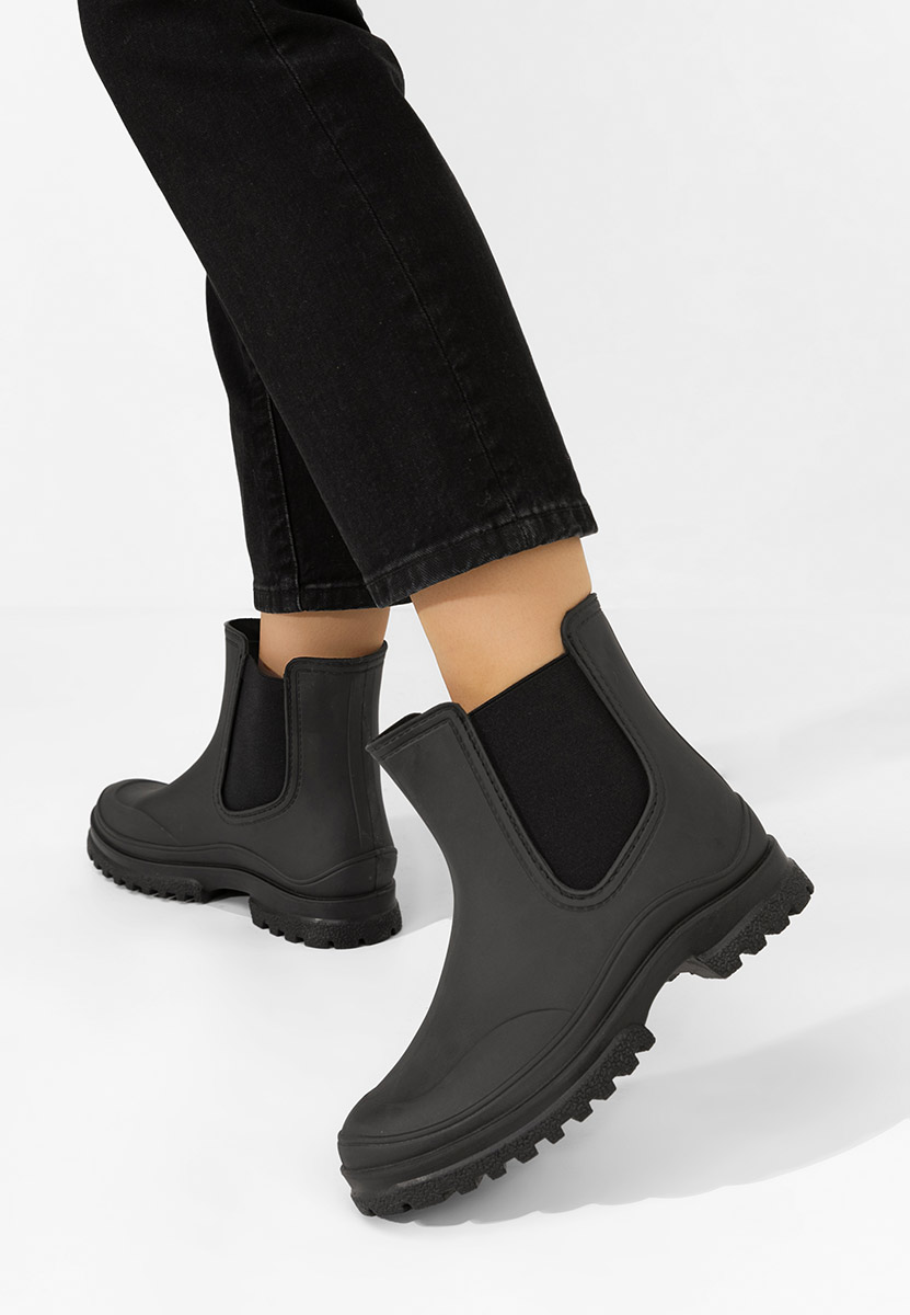 Černé dámské kotníkové holínky Idecsa