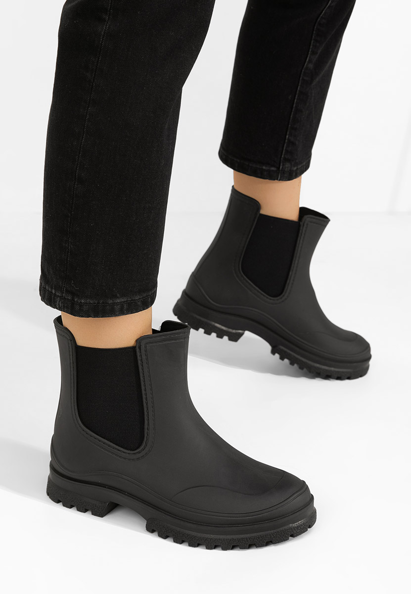 Černé dámské kotníkové holínky Idecsa