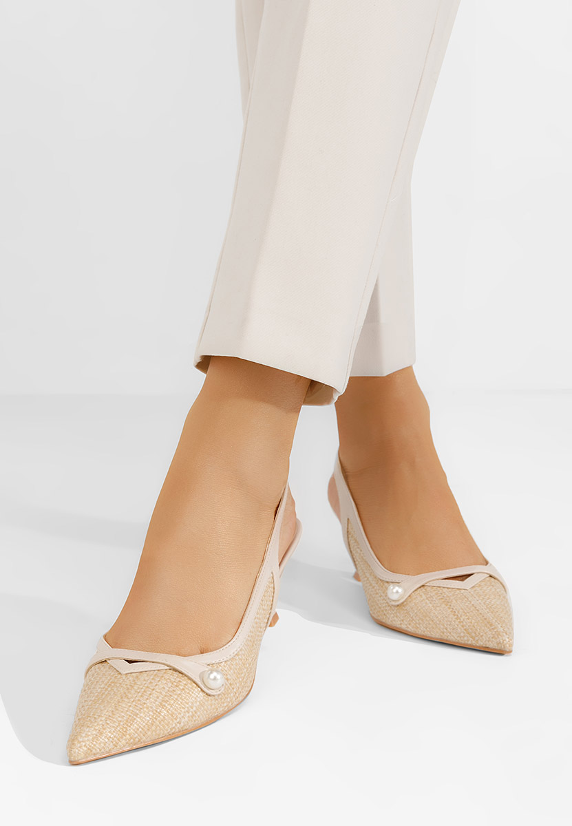 Béžové lodičky na nízkém podpatku Clemenia V2