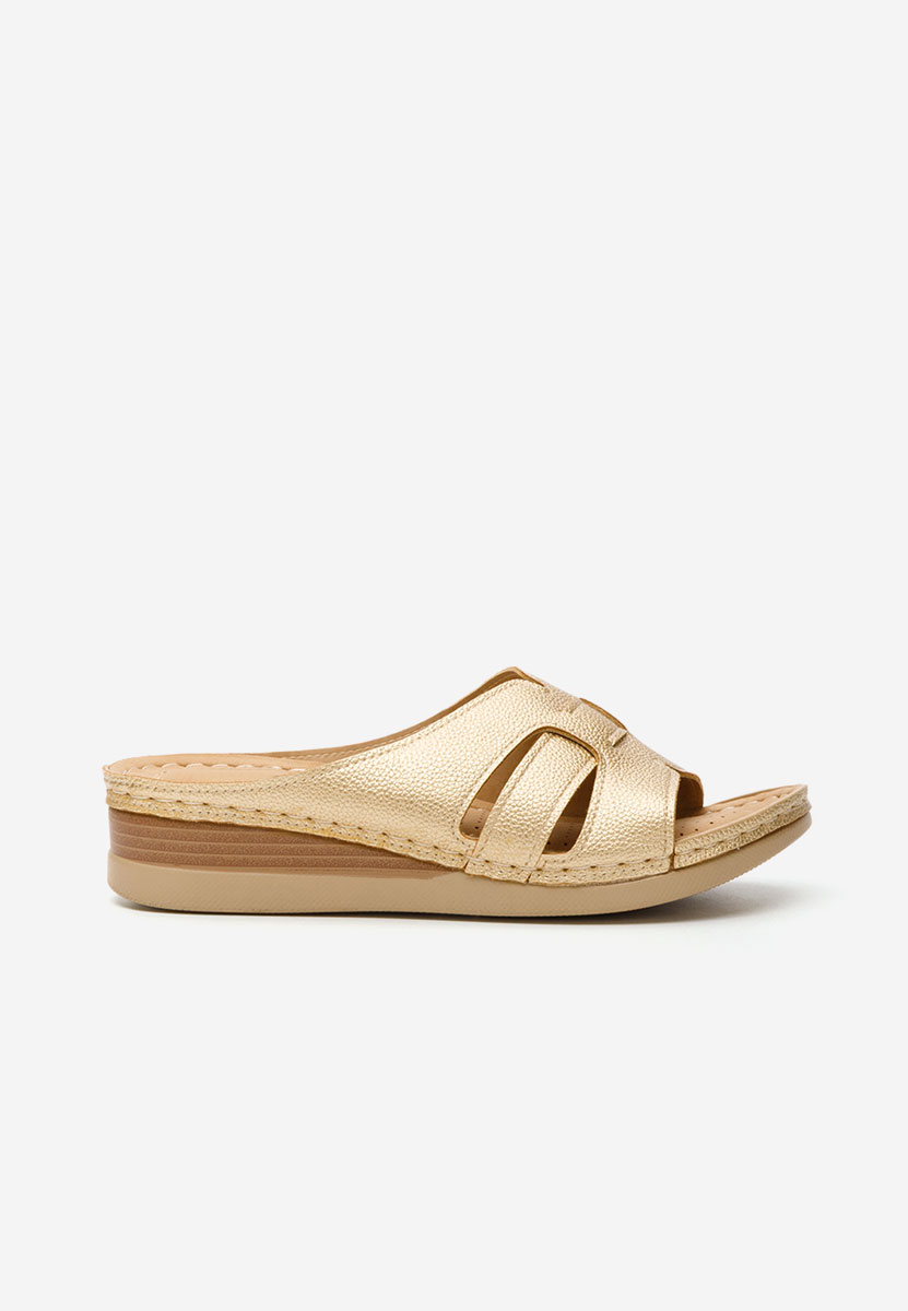 Zlaté pantofle na klínku Marhta