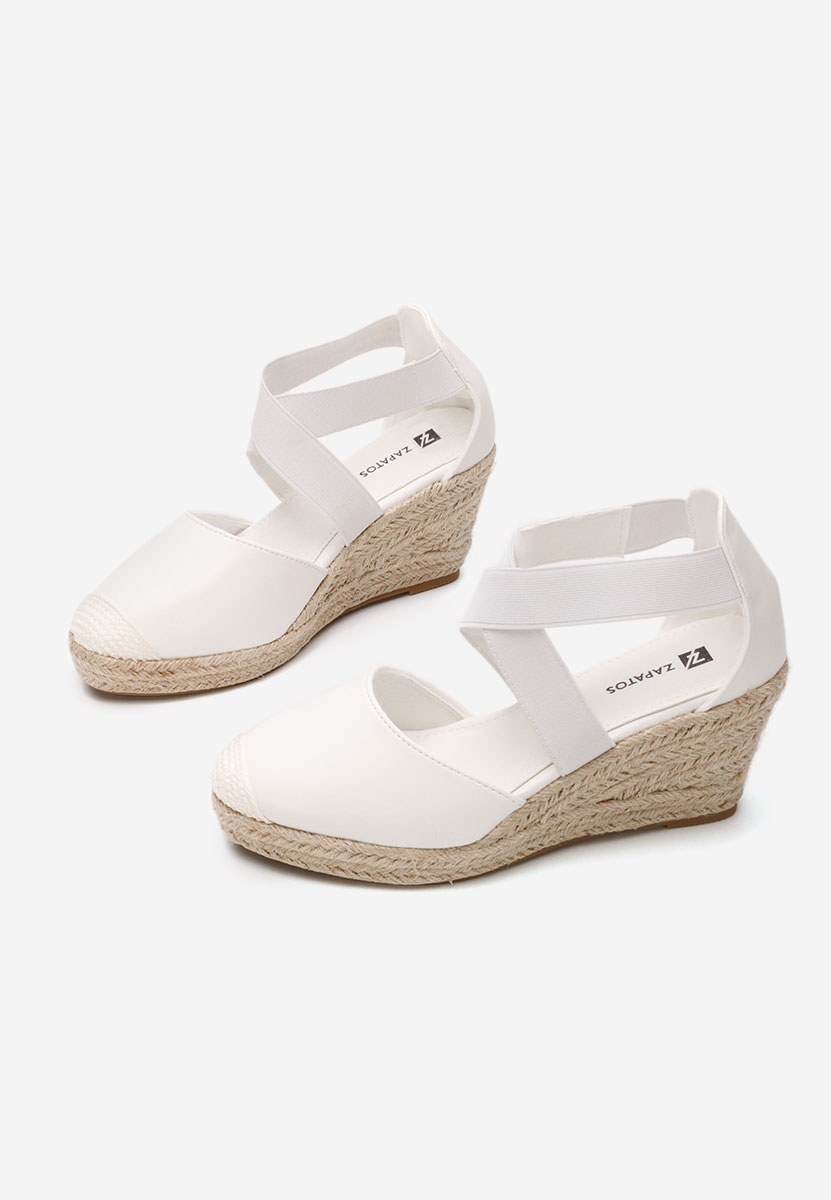 Bílé sandály na klínku Rosaria