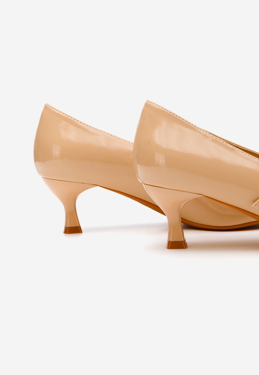 Béžové lodičky do špičky Caty