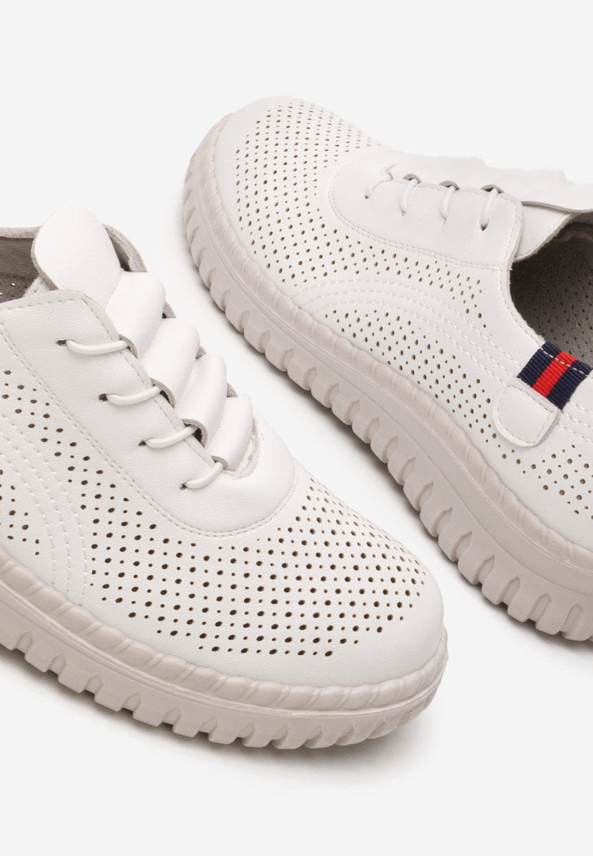 Bílé slip on tenisky Petrina
