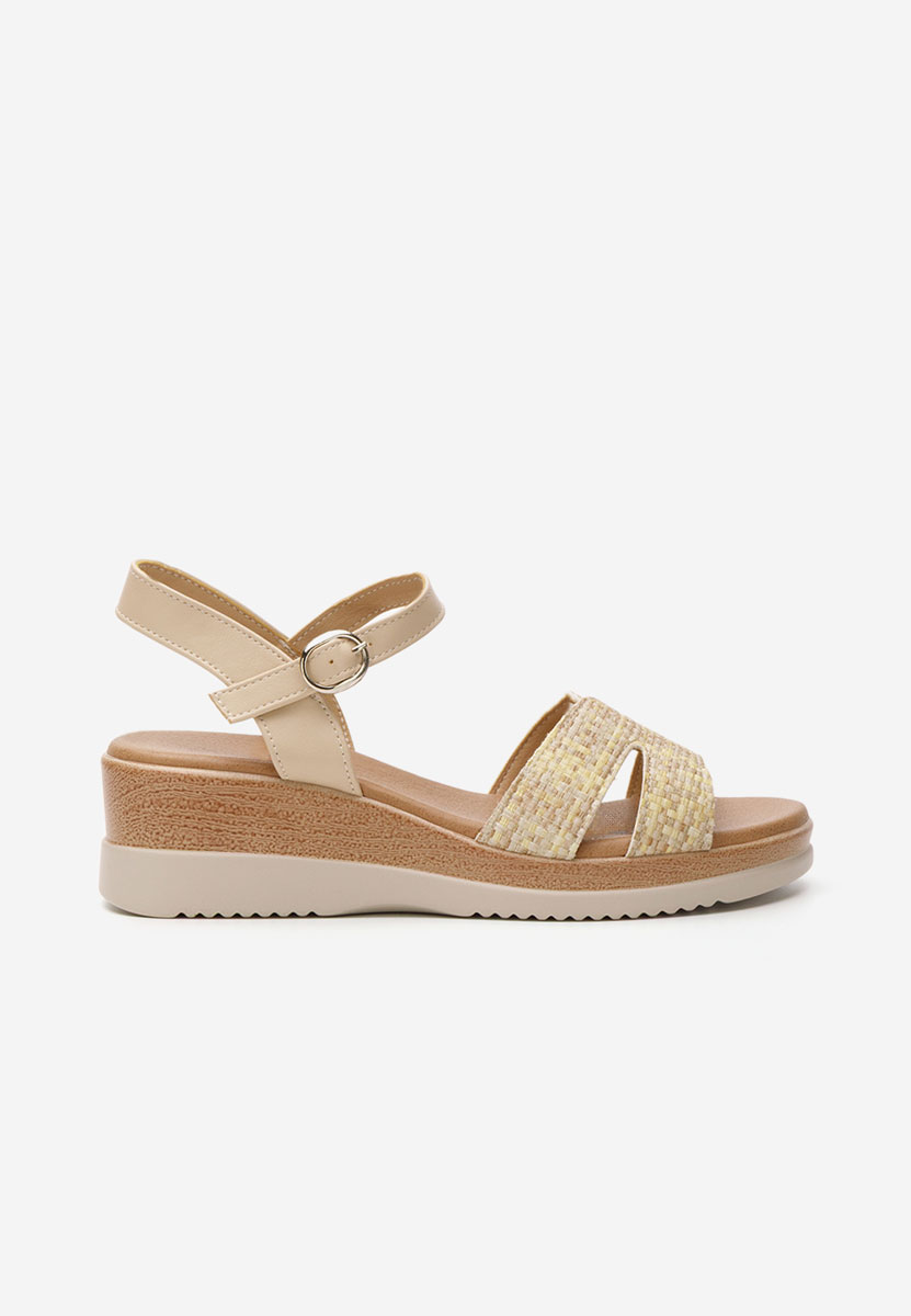 Béžové sandály na platformě Alisona