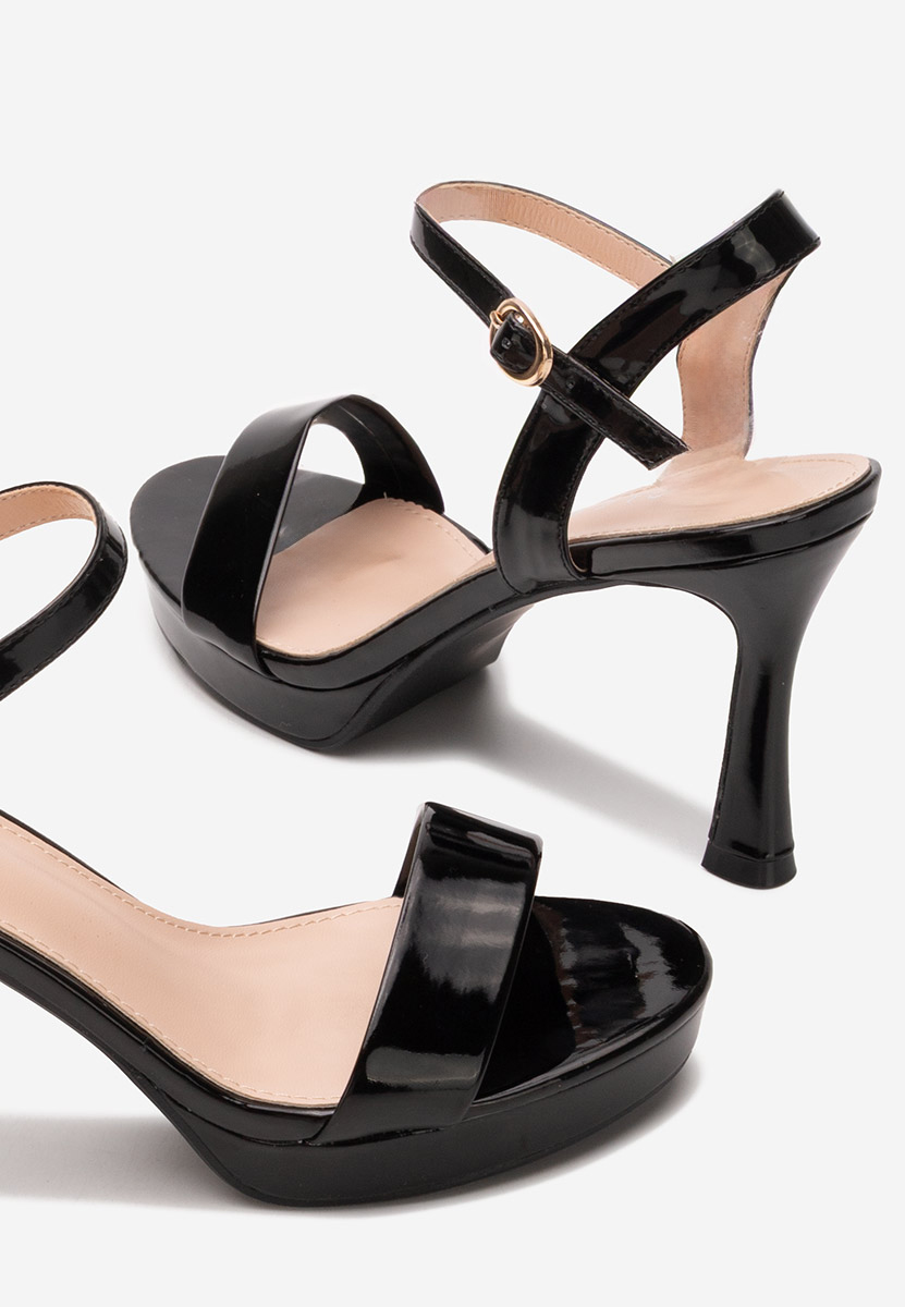 Černé sandály do špičky Medea