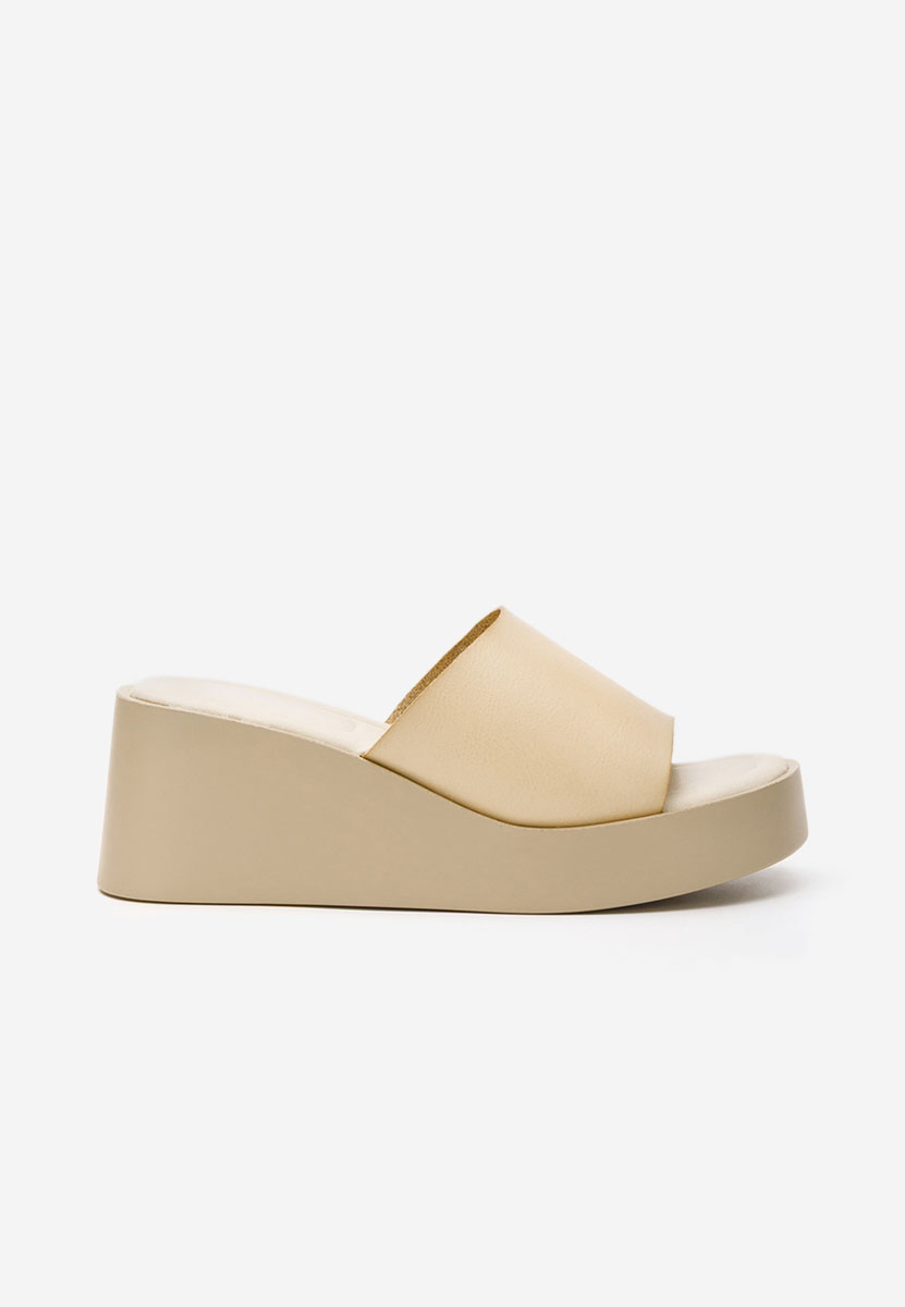 Béžové pantofle na platformě Kamilya
