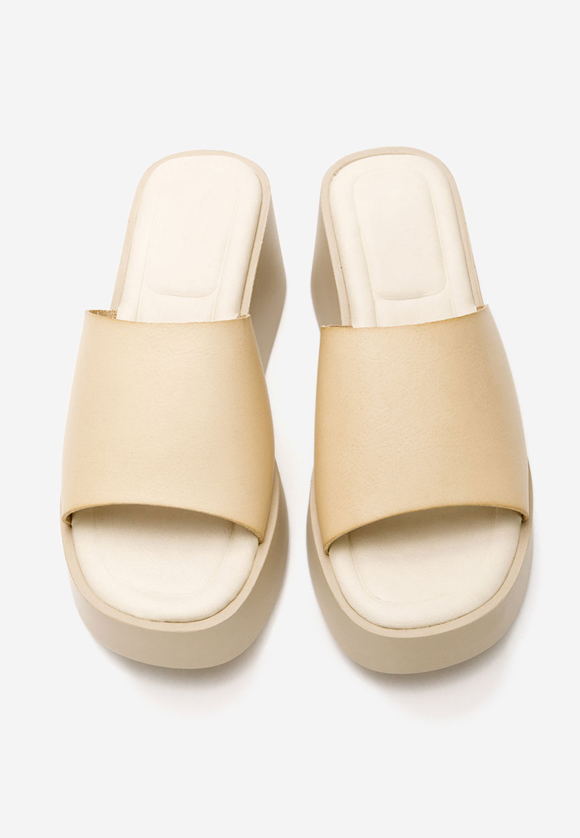 Béžové pantofle na platformě Kamilya