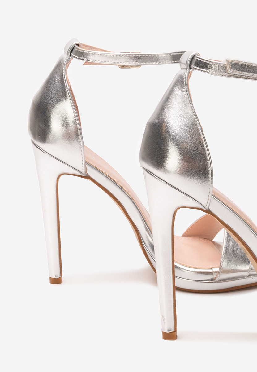 Stribrné sandály do špičky Barnysa