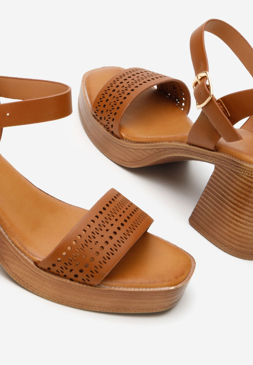 Camelové sandály na podpatku Viena Camelové sandály na podpatku Viena