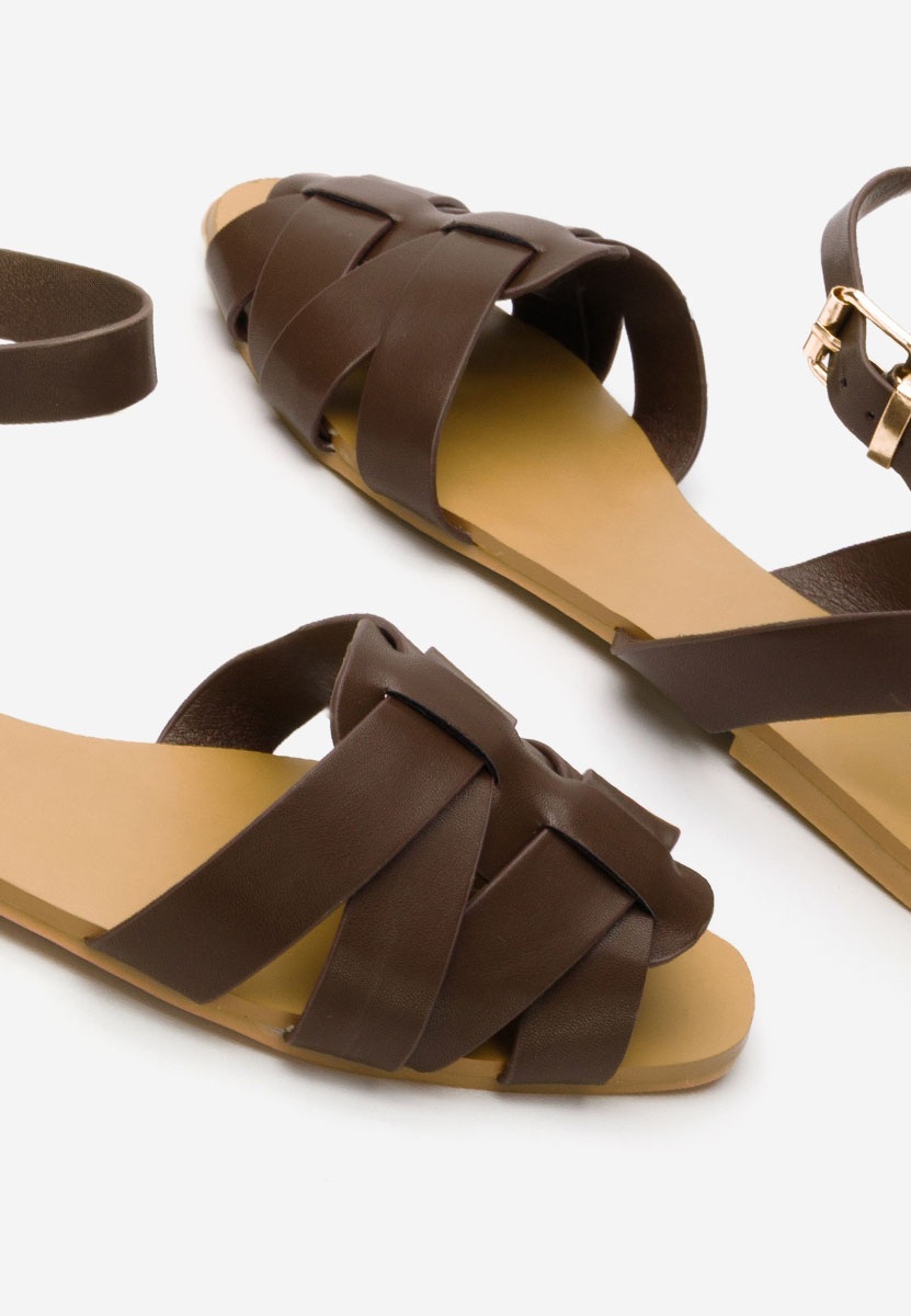 Hnedé sandály bez podpatku Carysa