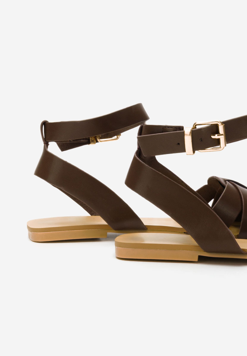 Hnedé sandály bez podpatku Carysa