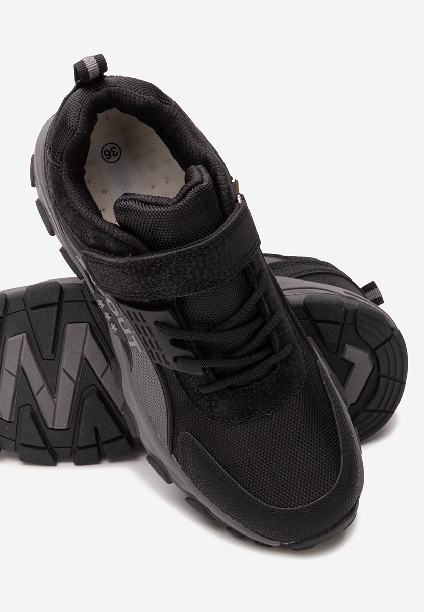 Černé chlapecké tenisky Waffle