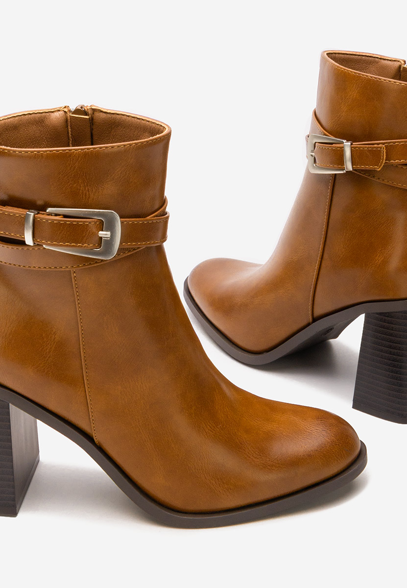 Camelové kotníkové boty na podpatku Reica