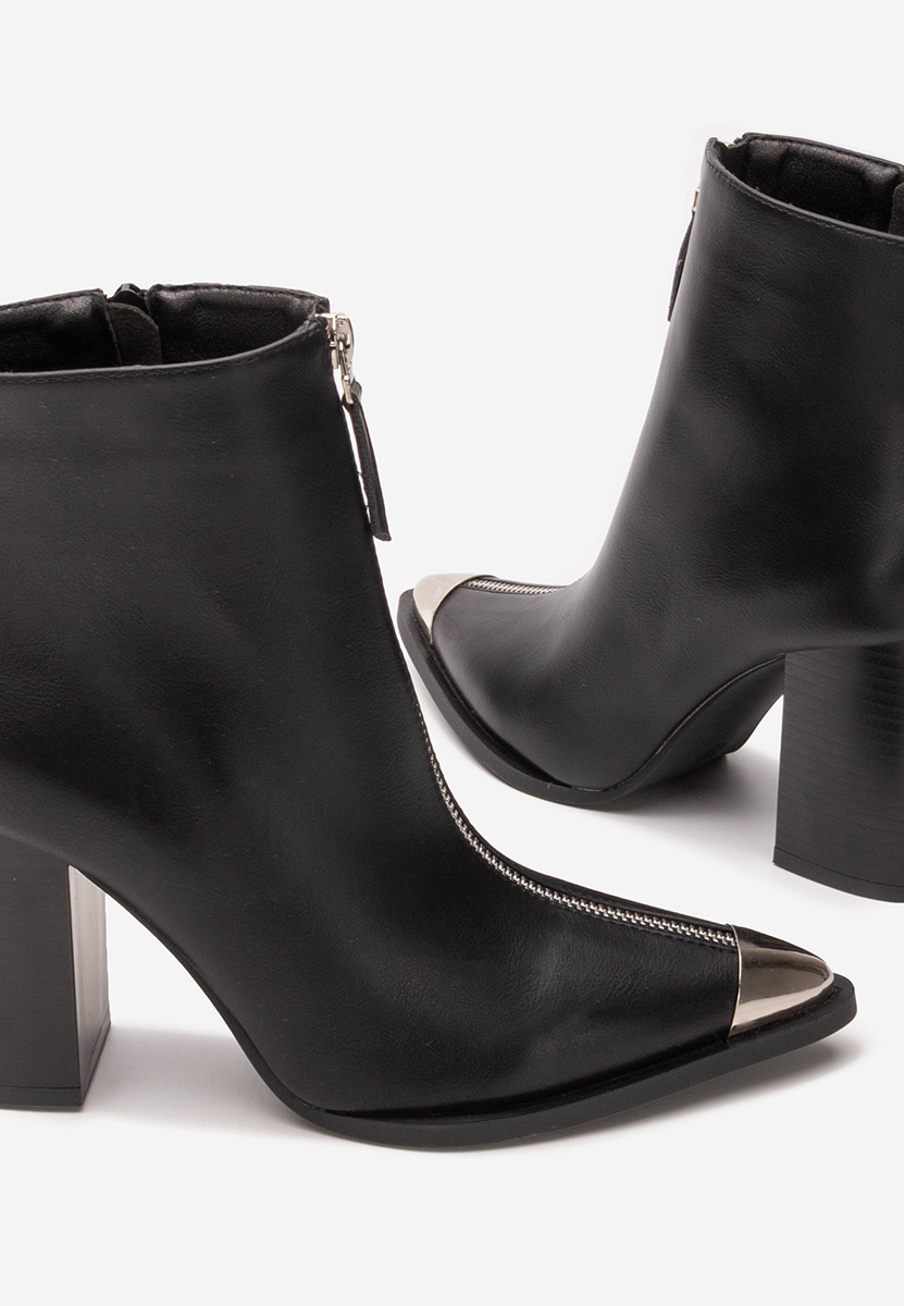 Černé kotníkové boty na podpatku Penia