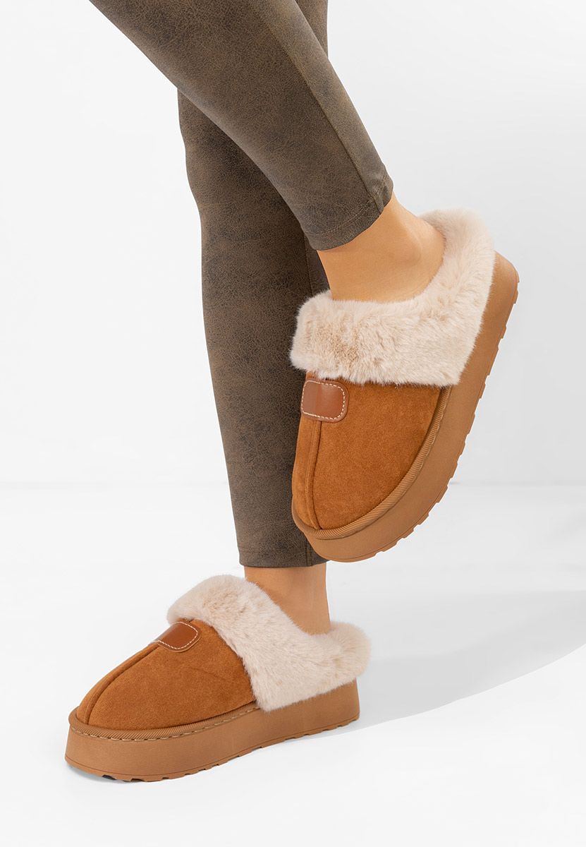Camelové domácí pantofle Flufina