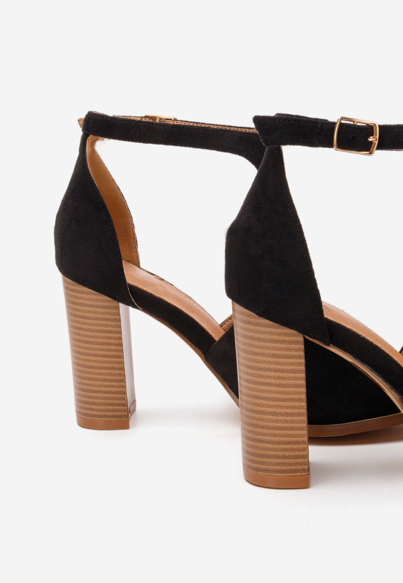 Černé sandály na podpatku Jolanda