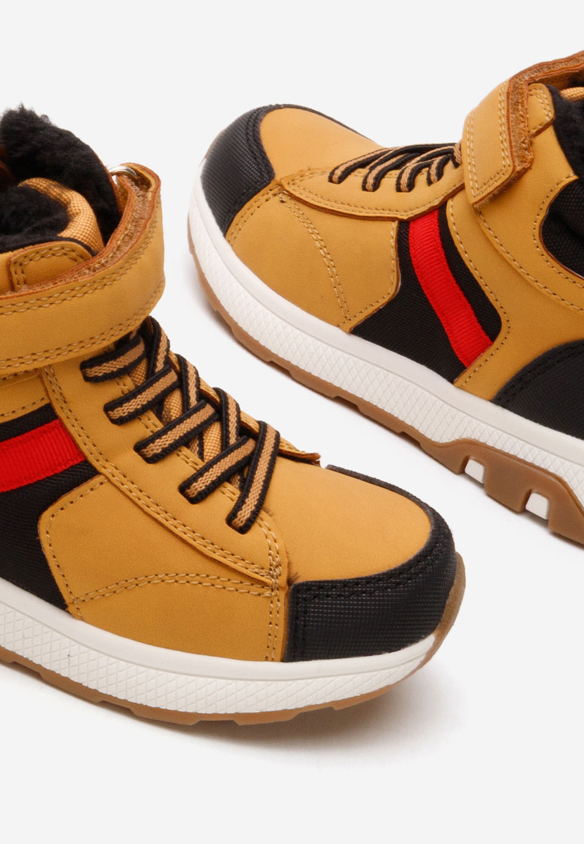 Hnedé chlapecké kotníkové boty Reson