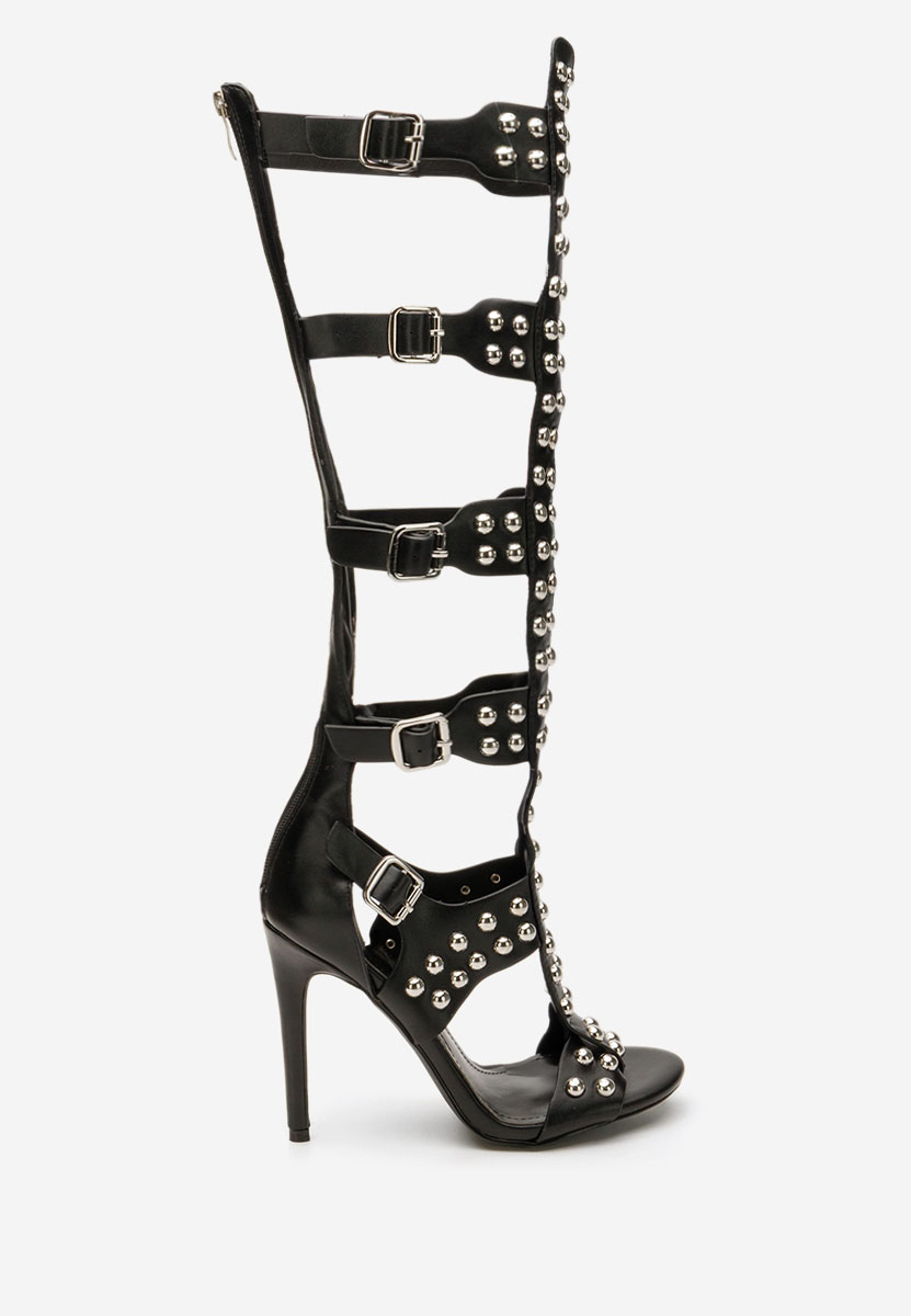 Černé sandály do špičky Clinita Černé sandály do špičky Clinita