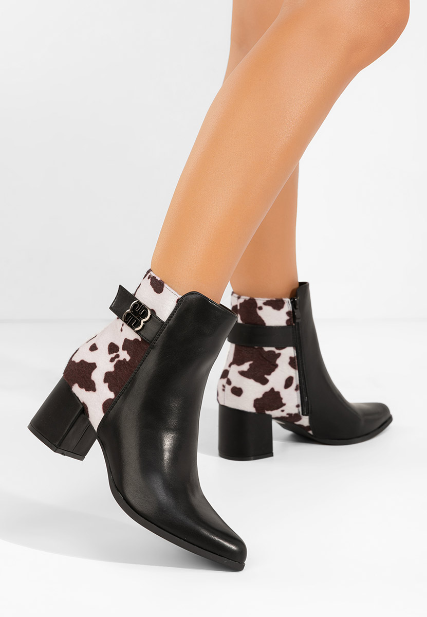 Černé kotníkové boty na podpatku Marivora