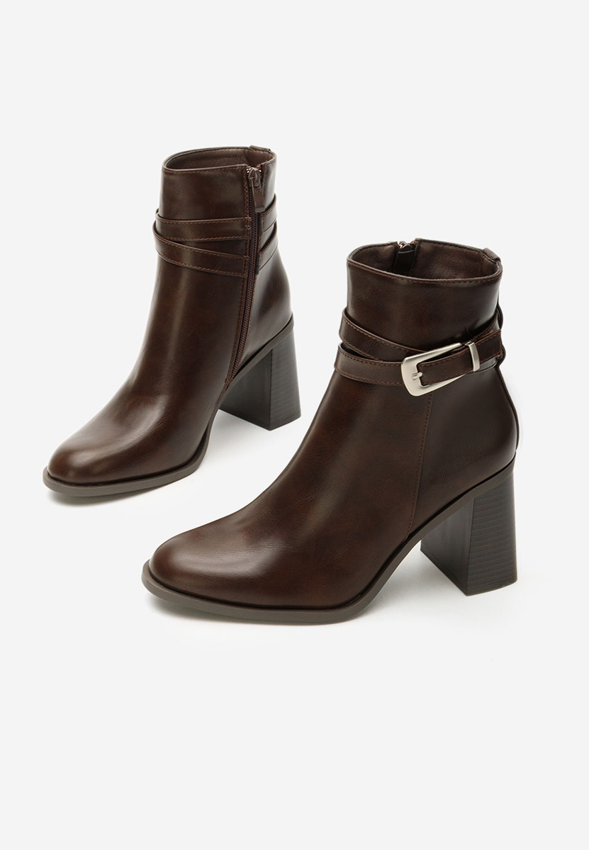 Hnedé kotníkové boty na podpatku Reica