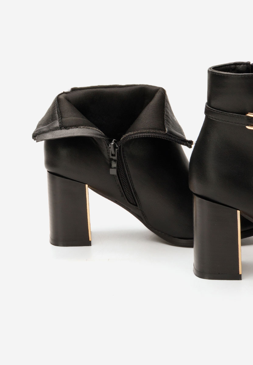 Černé kotníkové boty na podpatku Arletta