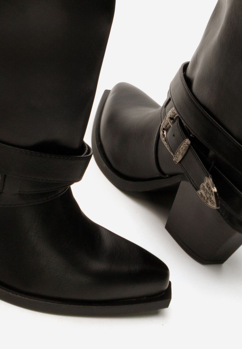 Černá kozačky na podpatku Bretia