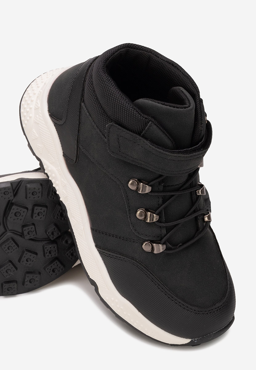 Černé chlapecké kotníkové boty Isnor