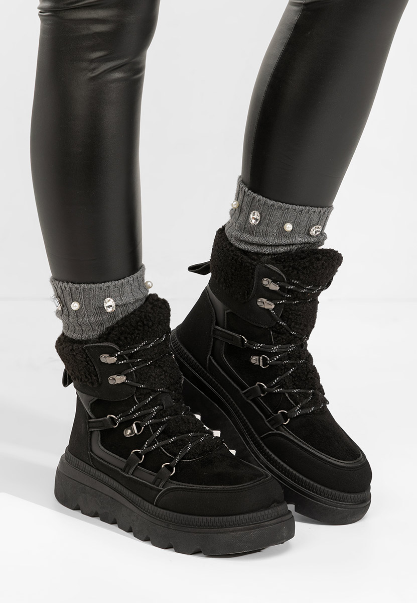 Černé členkové čižmy na platforme Mavira