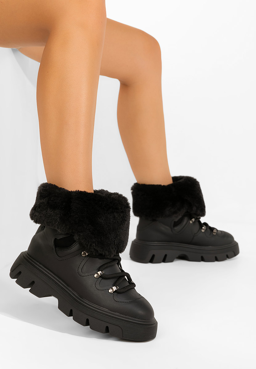 Černé kotníkové zimní boty Celima