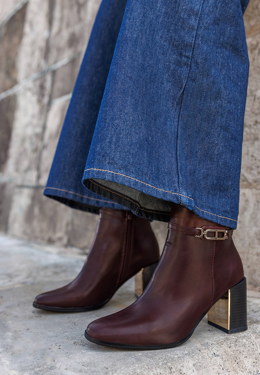 Bordové kotníkové boty na podpatku Arletta