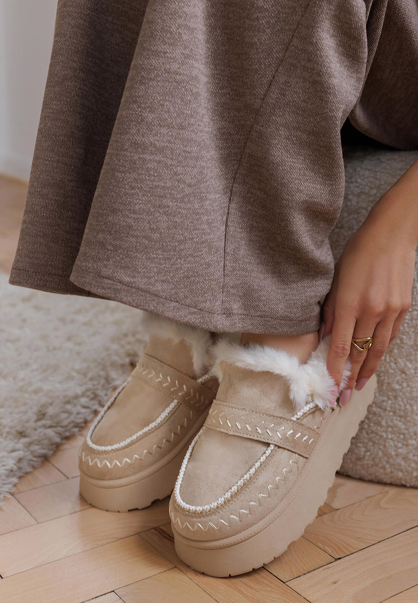 Béžové členkové čižmy na platforme Cirelia