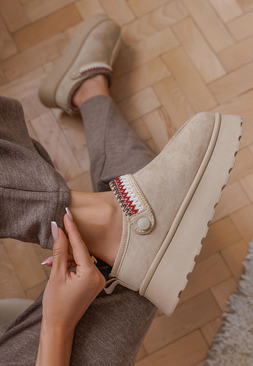 Béžové dámské dřeváky Frovia