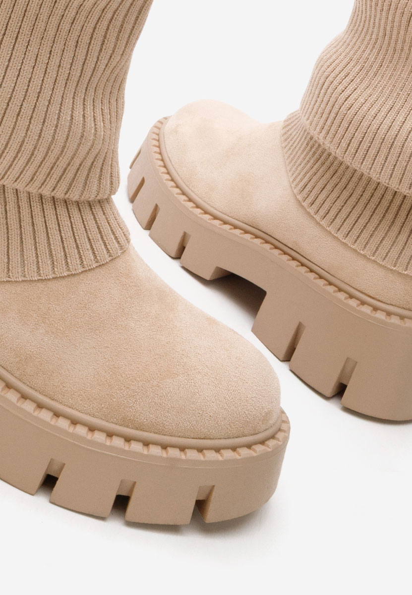 Béžové dámské kozačky Michelina