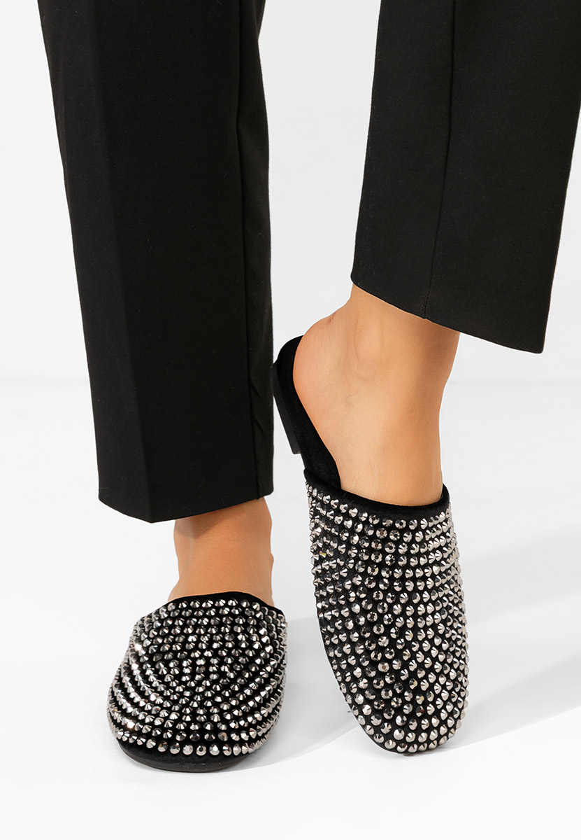 Černé pantofle dámské Sirina