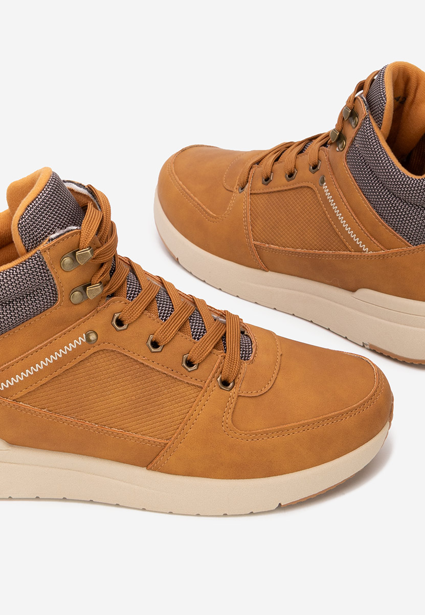 Camelové pánské kotníkové boty Tavric