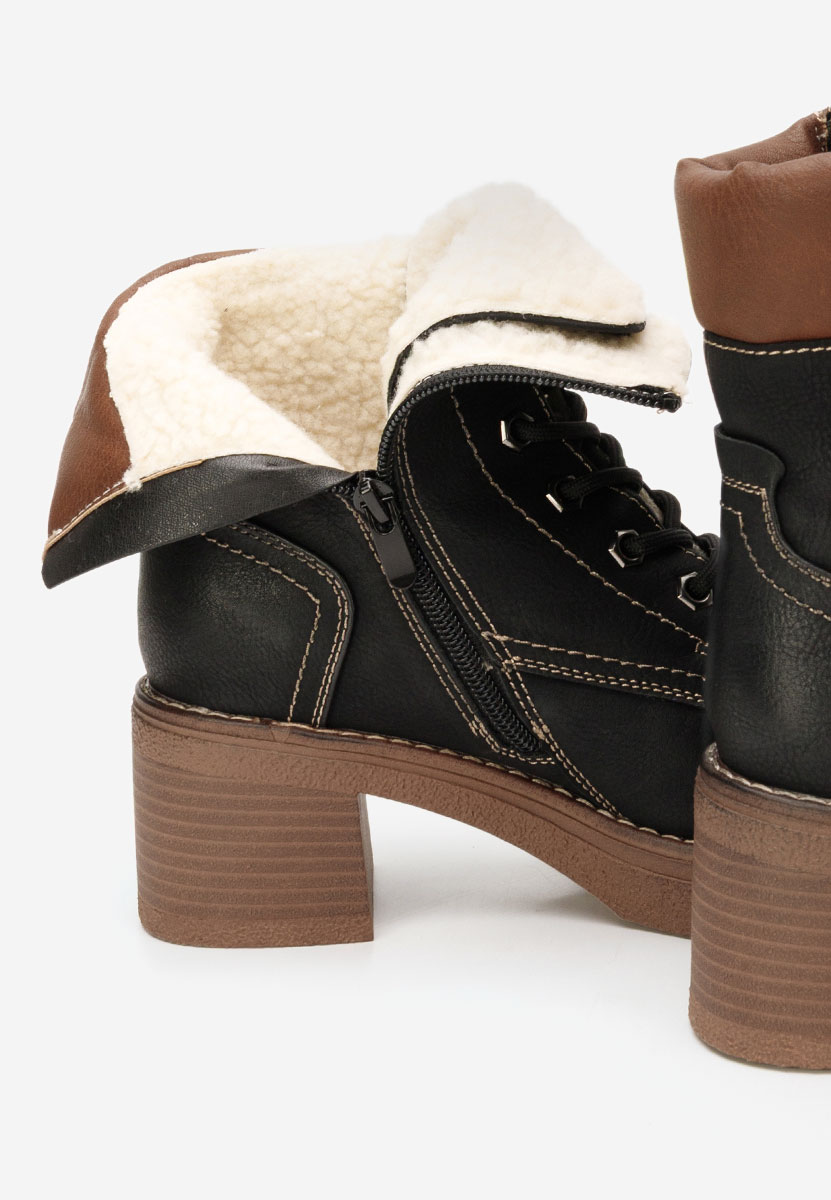 Černé kotníková obuv Celoria