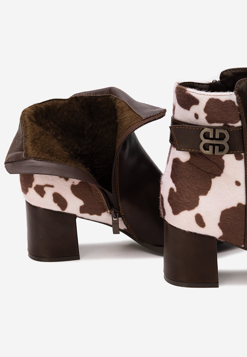 Hnedé kotníkové boty na podpatku Marivora