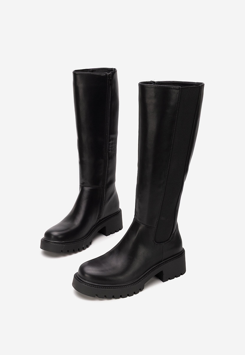 Černé vysoké kozačky na plochém podpatku Calipso